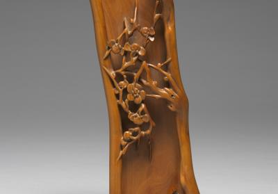 图片[2]-Boxwood armrest with plum blossoms and writing, Qing dynasty (1644-1911)-China Archive